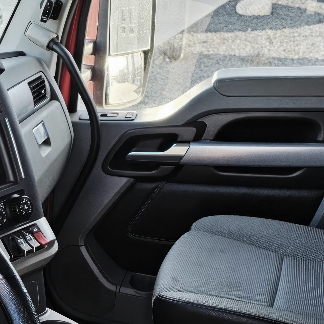 Chrome Plastic Interior Door Handle Cover For 2013-2026 Kenworth T680
