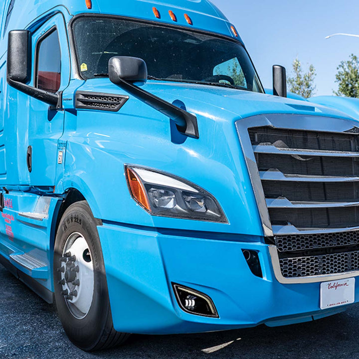 34 LED Chrome Fog Light With LED Light Bar For 2018-2024 Freightliner Cascadia - Driver
