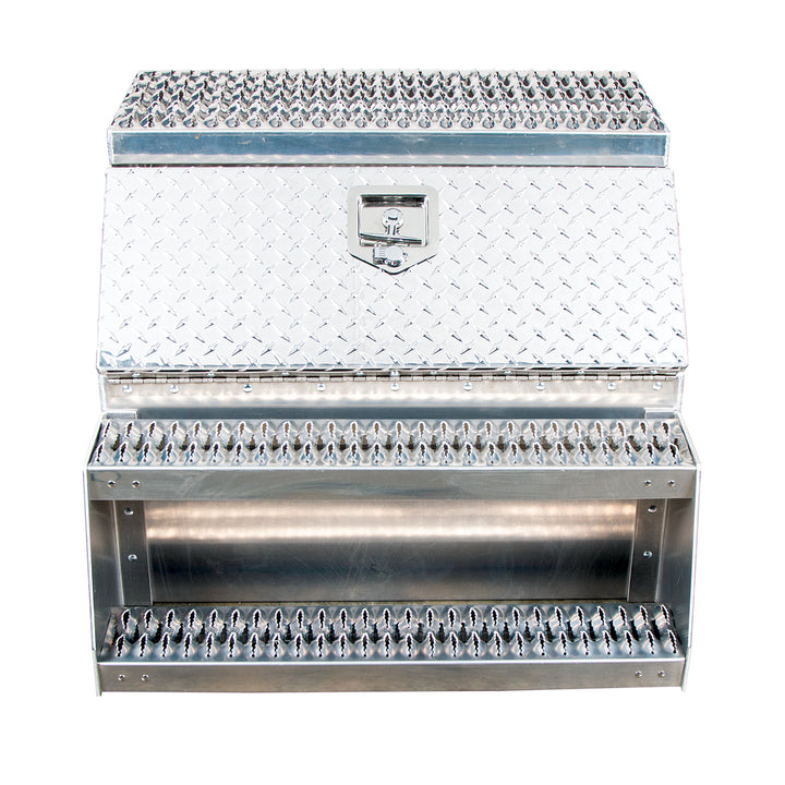 30"L X 25"W X 28"H Aluminum Step Saddle Box