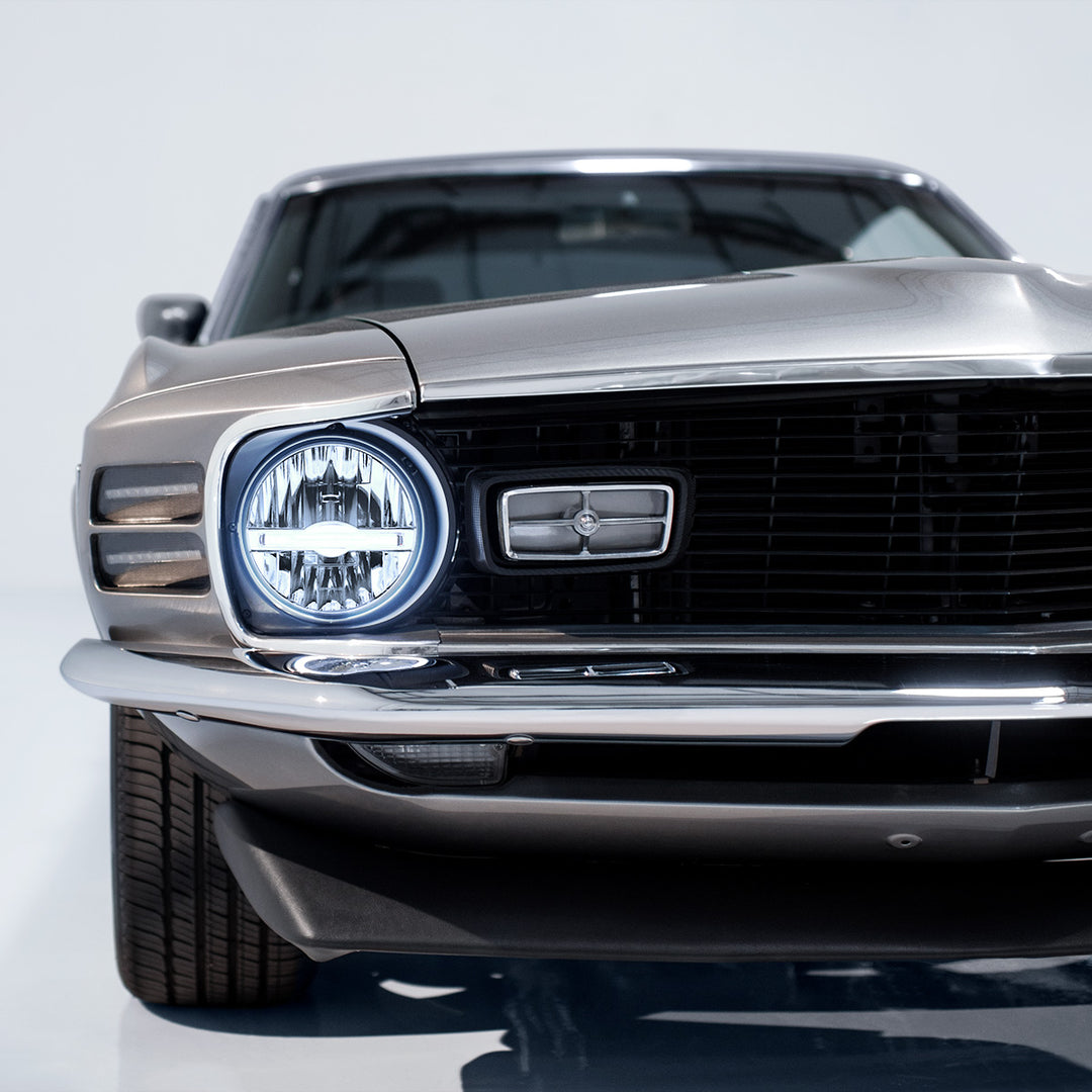 ULTRALIT - 7" High Power LED Headlight With White LED Position Light Bar