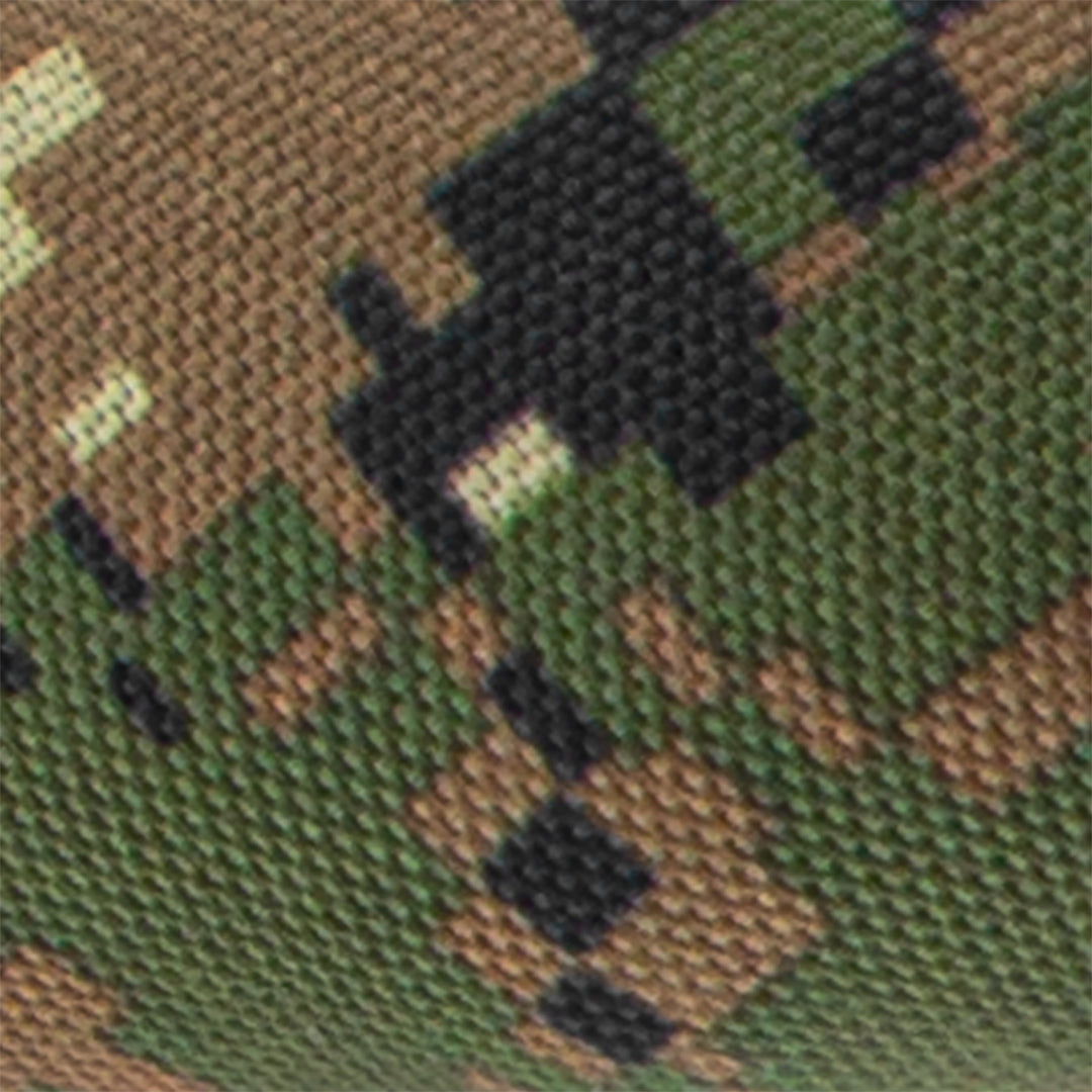 18" Cloth &amp; Suede Camouflage Steering Wheel Cover - Digital Woodland Style
