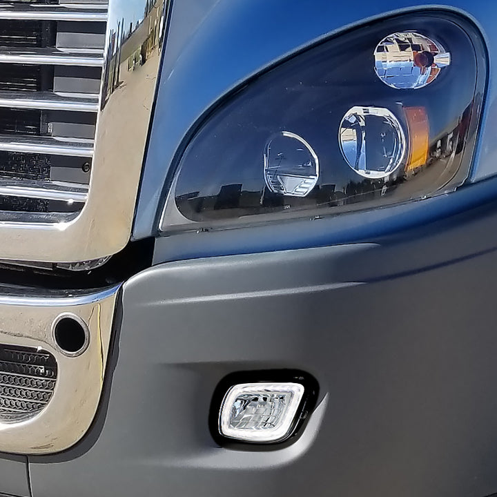 LED Fog Light With LED Position Light For 2008-2017 FL Cascadia - Driver - Competition Series