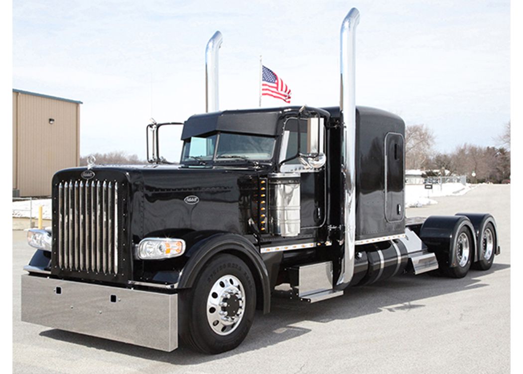 Classic Bumper w/ Tow Hole - Peterbilt 388, 389, And 567 Set Forward Axle